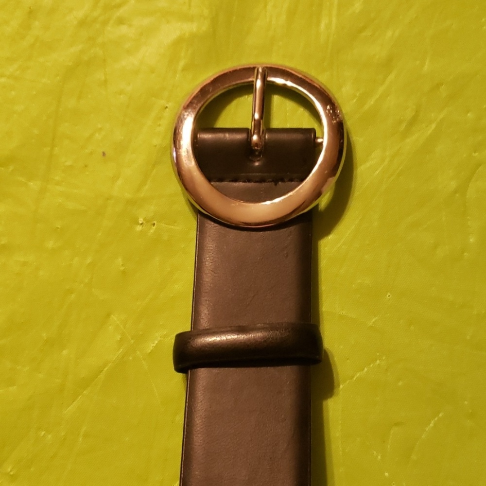 Ladies black leather belt